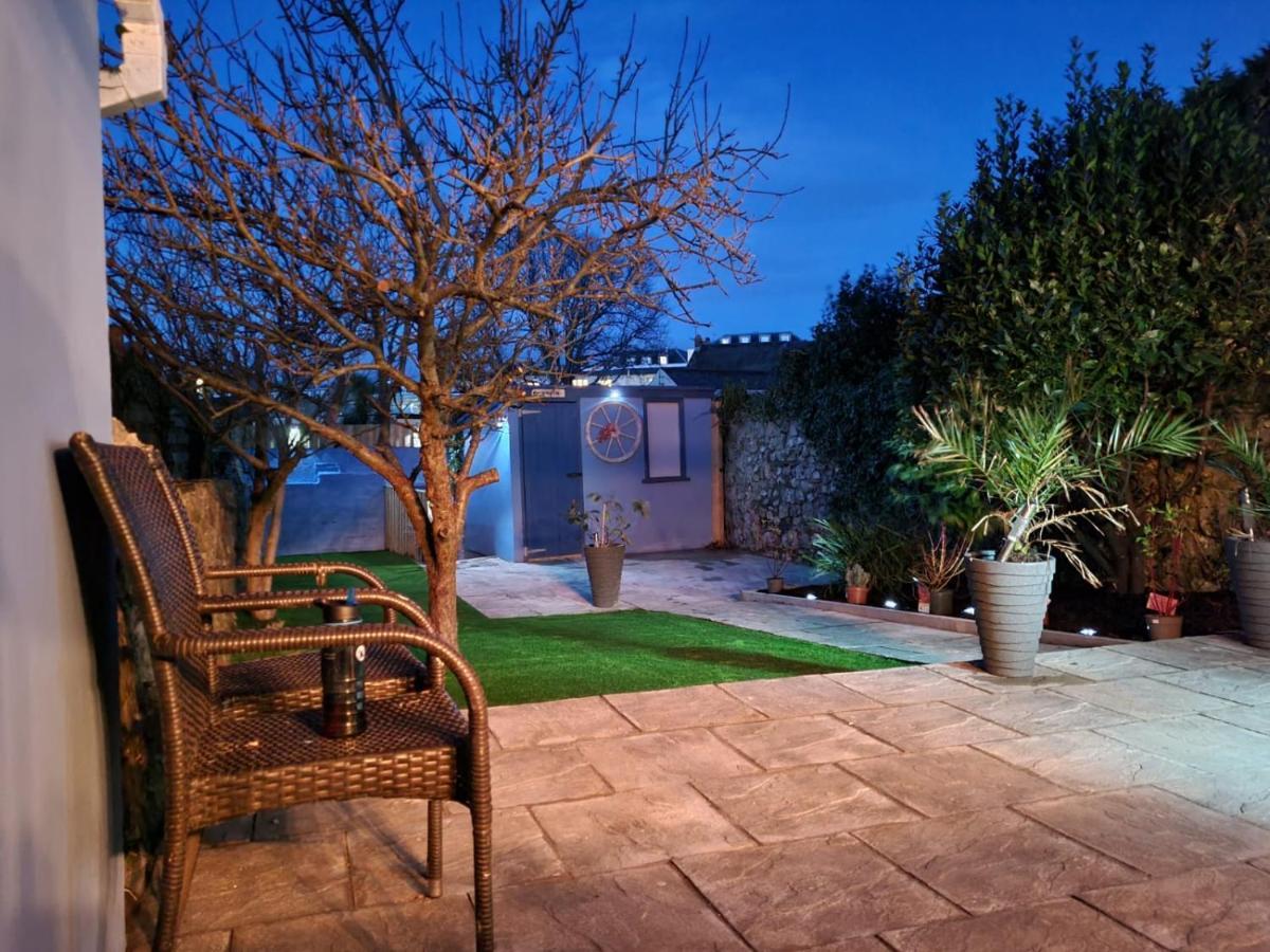 Lobster Cottage - Stylish 3 Bedroom Cottage In Heart Of Tenby Town, Pembrokeshire Exterior foto